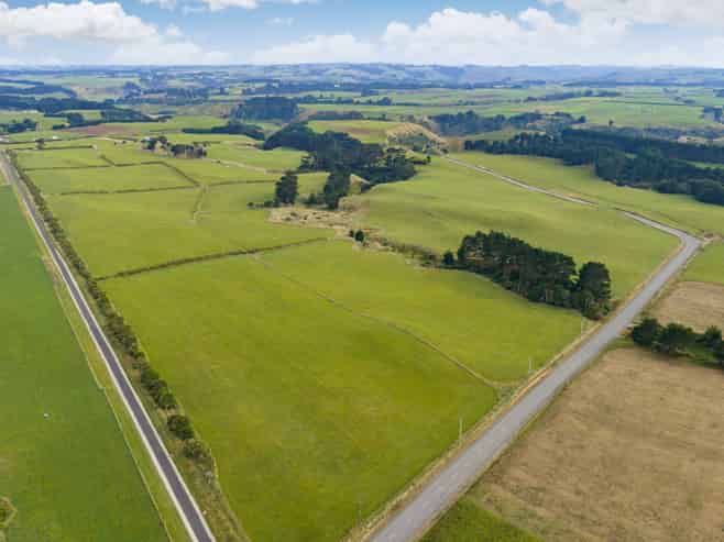 116 Karahaki Road, Waverley