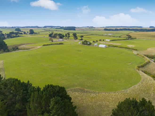 116 Karahaki Road, Waverley