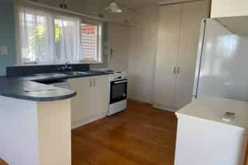 73 Deep Creek Road, Waiake