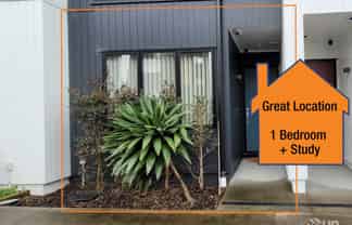 56 Rangihina Road, Hobsonville