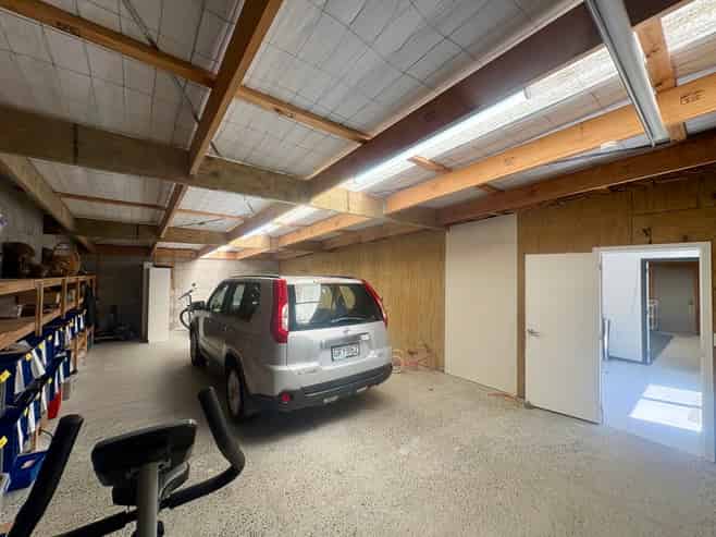 Efficient layout, convenient positioning