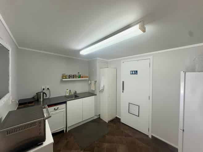 Efficient layout, convenient positioning