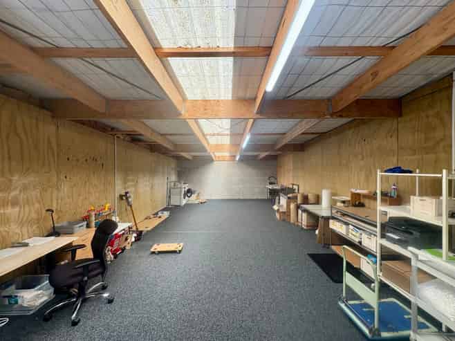 Efficient layout, convenient positioning