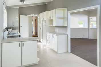 6 Mary Dreaver, New Windsor