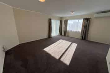 14 Emmerdale Mews, Highbury