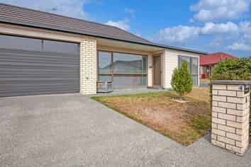 4/91 Mako Mako Road, Levin