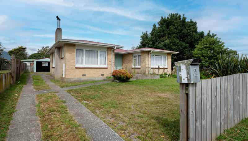 3 Pine Drive, Murupara