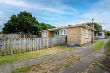 3 Pine Drive, Murupara