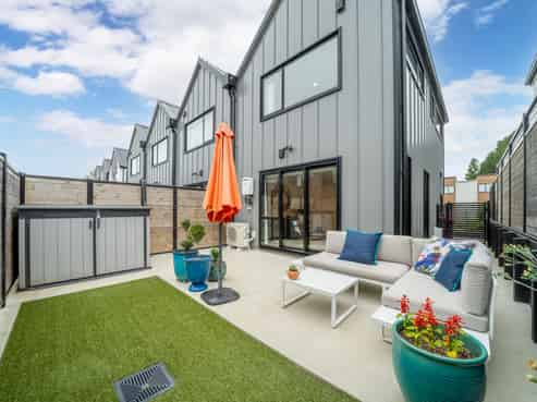 11 Doug Jensen Street, Wallaceville
