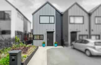 11 Doug Jensen Street, Wallaceville