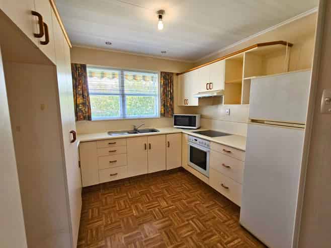 1/13A Karina Crescent, Redwoodtown