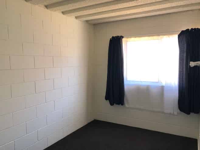 2/10 Wellington Street, Hamilton East