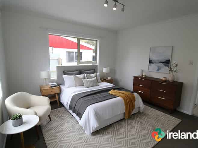 3 Besant Place , Avondale