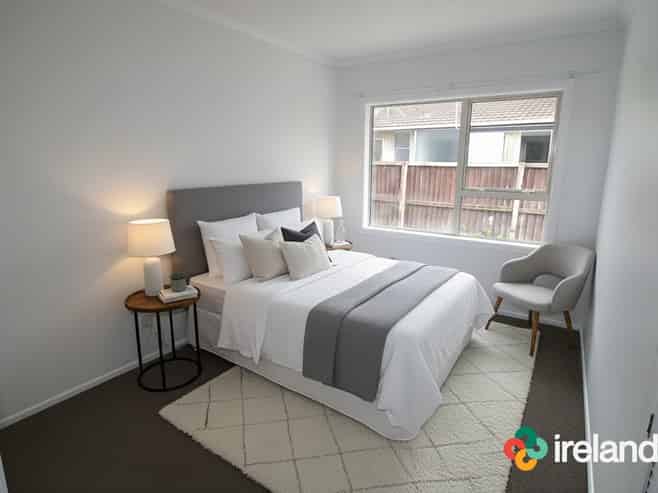 3 Besant Place , Avondale