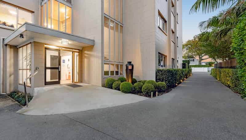 5/261 Remuera Road, Remuera