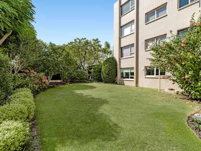 5/261 Remuera Road, Remuera