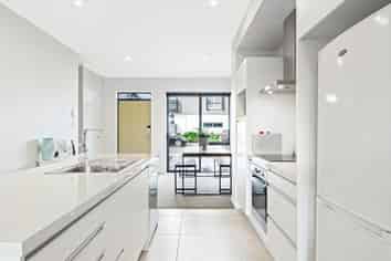 17 Ian Morrison Road, Hobsonville