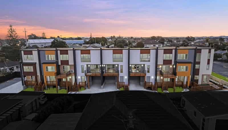 Lot 8/8 Reeves Avenue, Papatoetoe