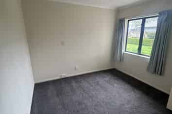 28 Diomede Glade, Flagstaff