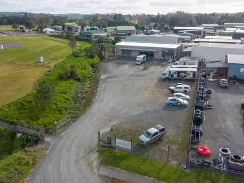 WAIPAPA GEM - FIRST TIME ON MARKET IN 20 YEARS