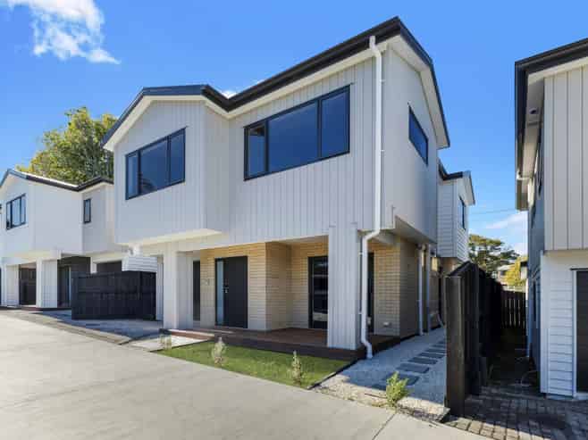 3/142 Great South Road, Manurewa
