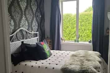 11 Stirling Street, Glengarry