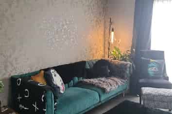 11 Stirling Street, Glengarry