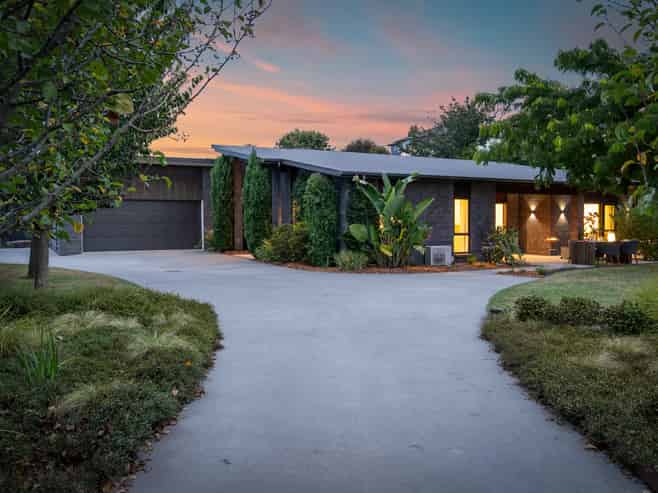 15 Mahy Way, Cambridge