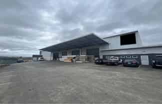 CBRE | Affordable High Stud, Visible from SH20