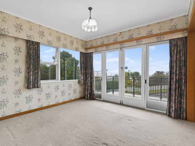 9 McMillan Avenue, Kamo