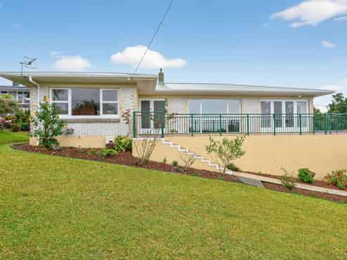 9 Mcmillan Avenue, Kamo