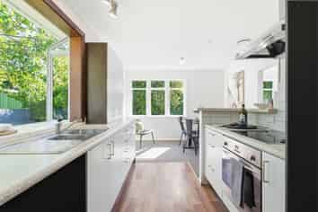 Manawatu / Whanganui - Address withheld