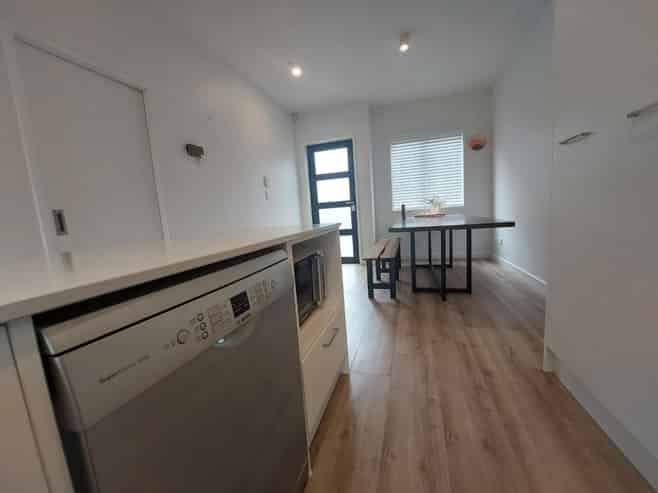 7 Tamora Lane, Avondale