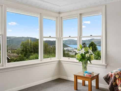 33 Erin Street, Roslyn