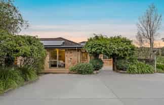 279 Falls Road, Warkworth