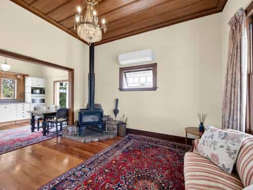 93 Regent Street, Martinborough