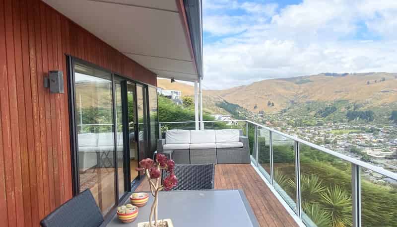 118 Scarborough Road, Scarborough