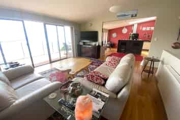 118 Scarborough Road, Scarborough