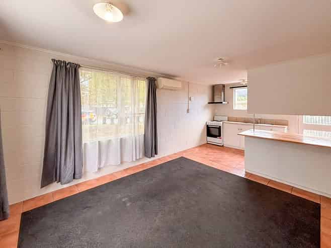 1/21 Olliviers Road, Phillipstown