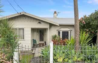 8a Maungarei Road, Remuera