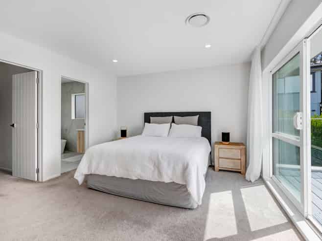 39 Bella Vista Drive, Gulf Harbour