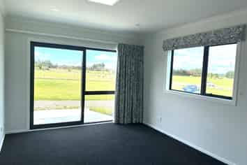 370 Western Lake Road, Featherston