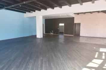 PRIME CORNER POSITION - HIGH EXPOSURE OPPORTUNITY
