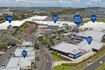 PRIME CORNER POSITION - HIGH EXPOSURE OPPORTUNITY
