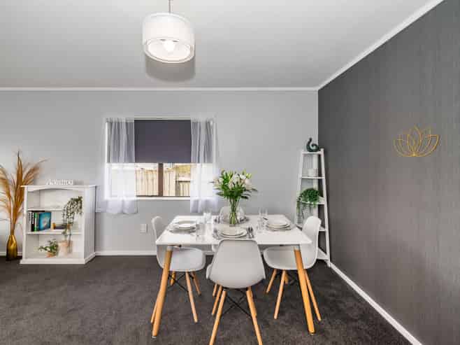 8a Pukeko Street, Paraparaumu