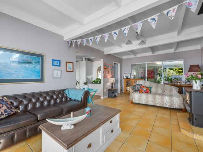 104 Rarangi Beach Road, Rarangi