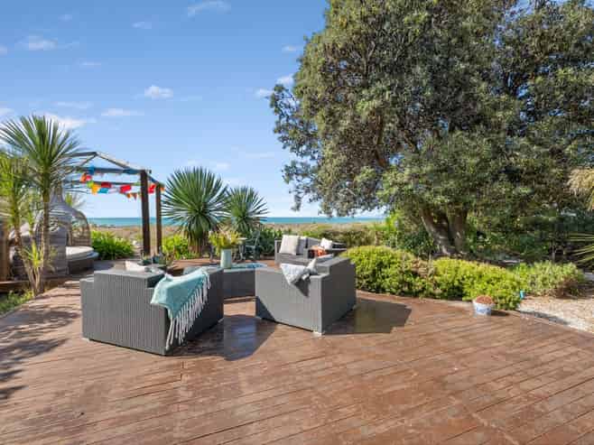 104 Rarangi Beach Road, Rarangi