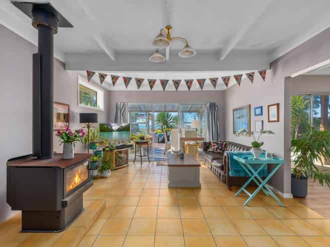 104 Rarangi Beach Road, Rarangi