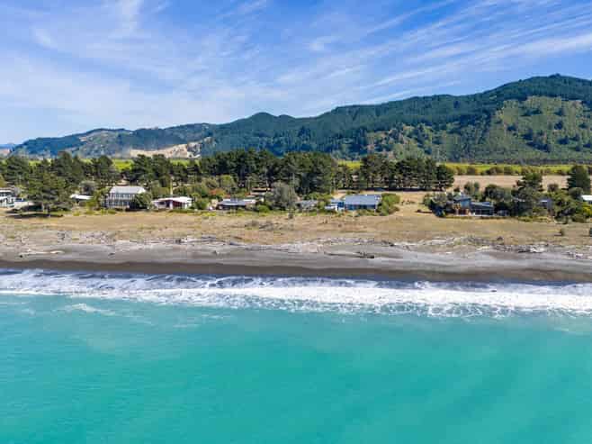 104 Rarangi Beach Road, Rarangi