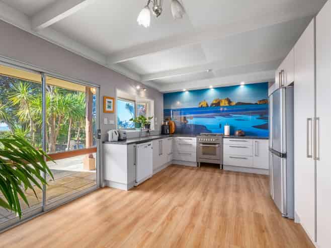 104 Rarangi Beach Road, Rarangi